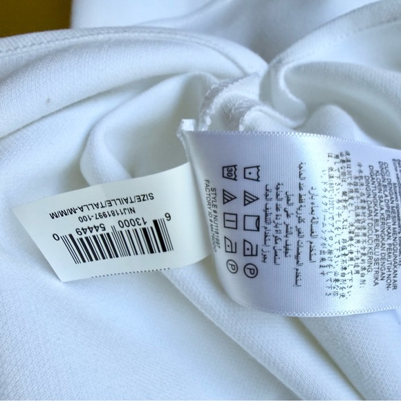 BCBGMaxAzria Chic White V-Neck Sleeveless Tunic High Low Side Slit Top size M - Picture 13 of 13